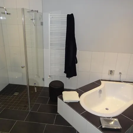 Ostseeparadies Kuehlungsborn Seeadler Semesterbostad Biendorf